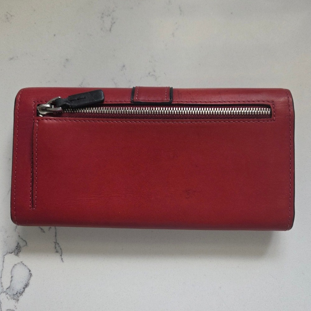 Tumi Red Leather Continental Wallet Clutch RFID Lock Black Trim Snap Closure - Picture 2 of 7